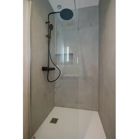 Grand Climatise Bastille - Marais Apartment *